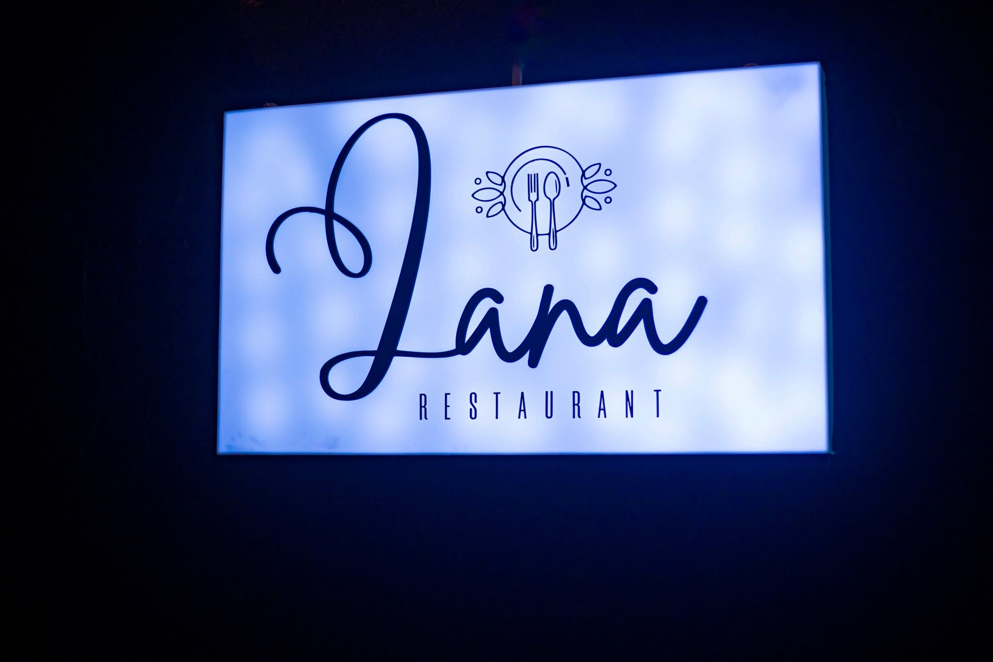Lana Restaurant